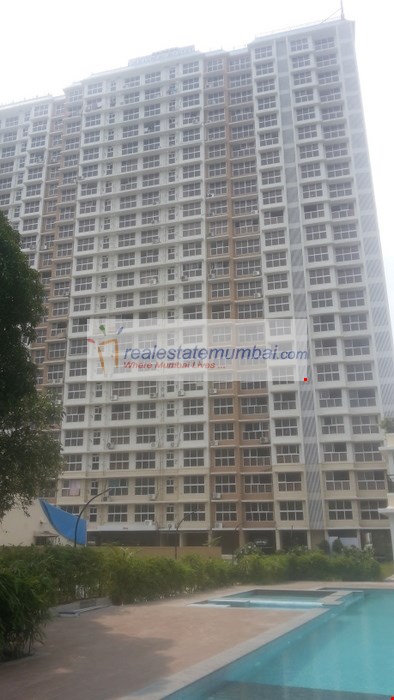 2 BHK Semi Furnished in Raheja Ridgewood , Goregaon East